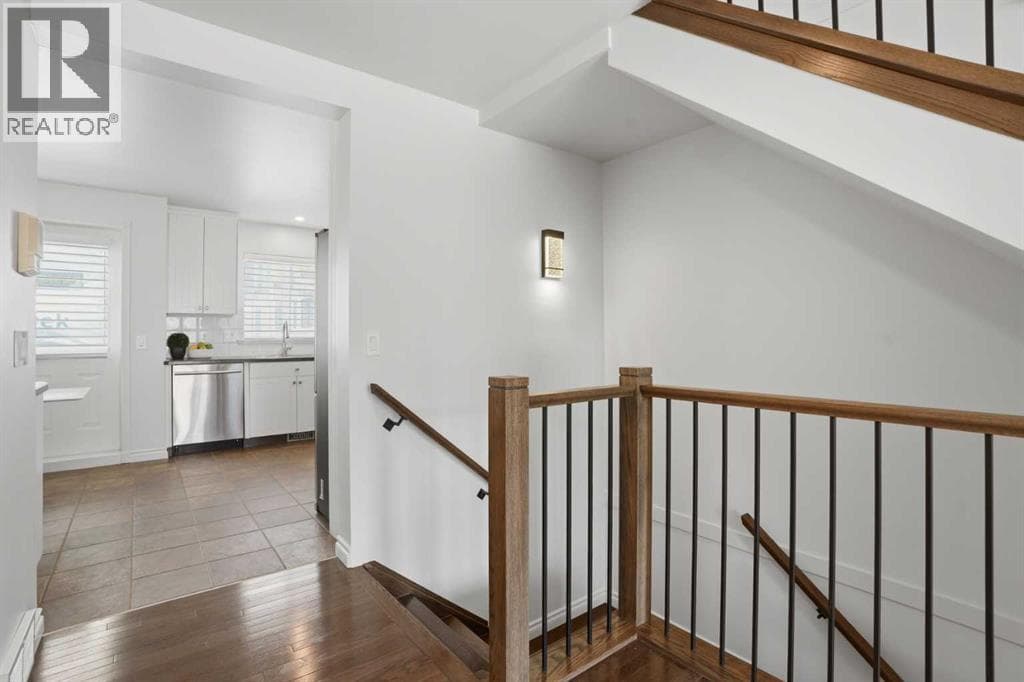 31 McDougall Court NE — photo 4