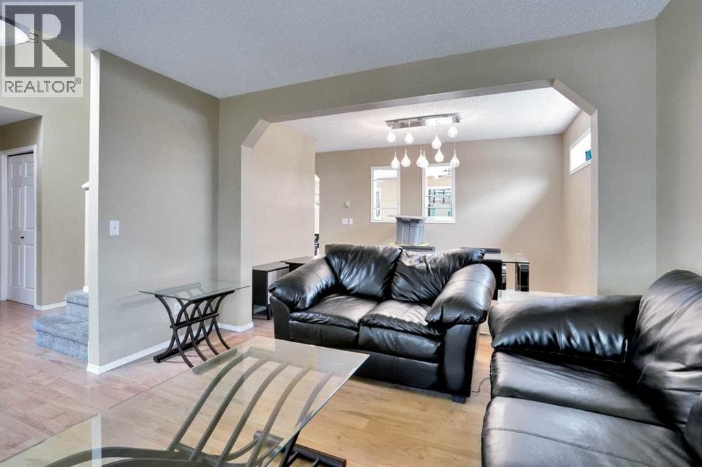 356 Chaparral Drive SE — photo 2