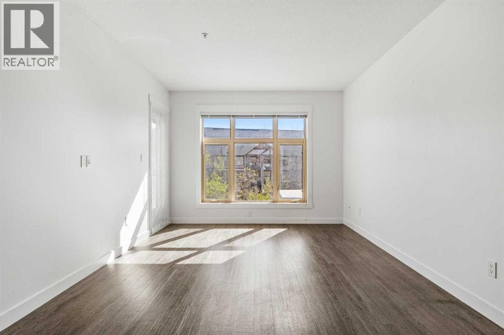 121, 15 Aspenmont Heights SW — photo 5