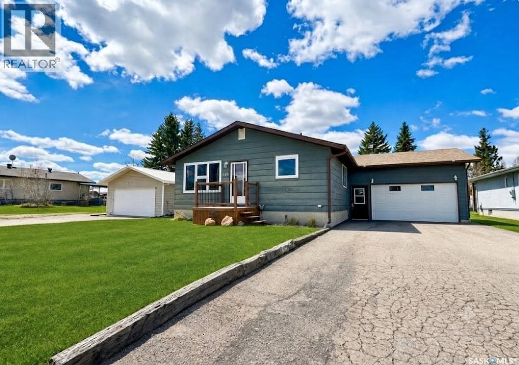 404 5th STREET N