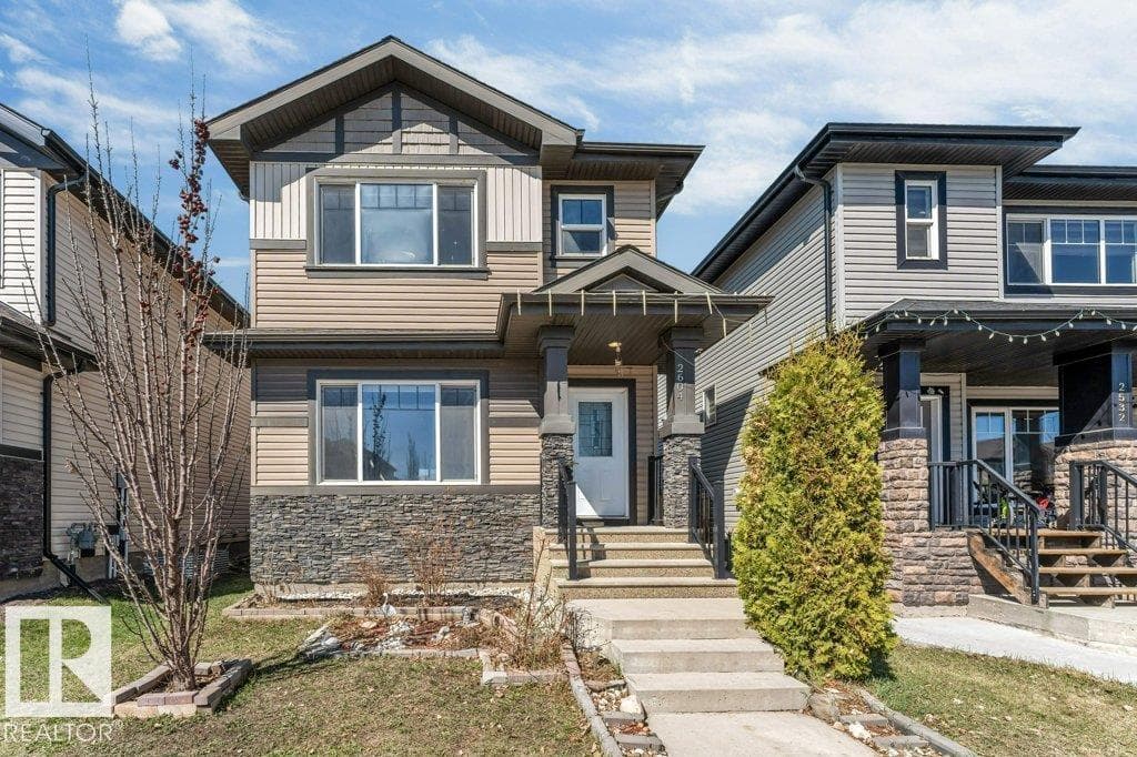 2604 20 AV NW