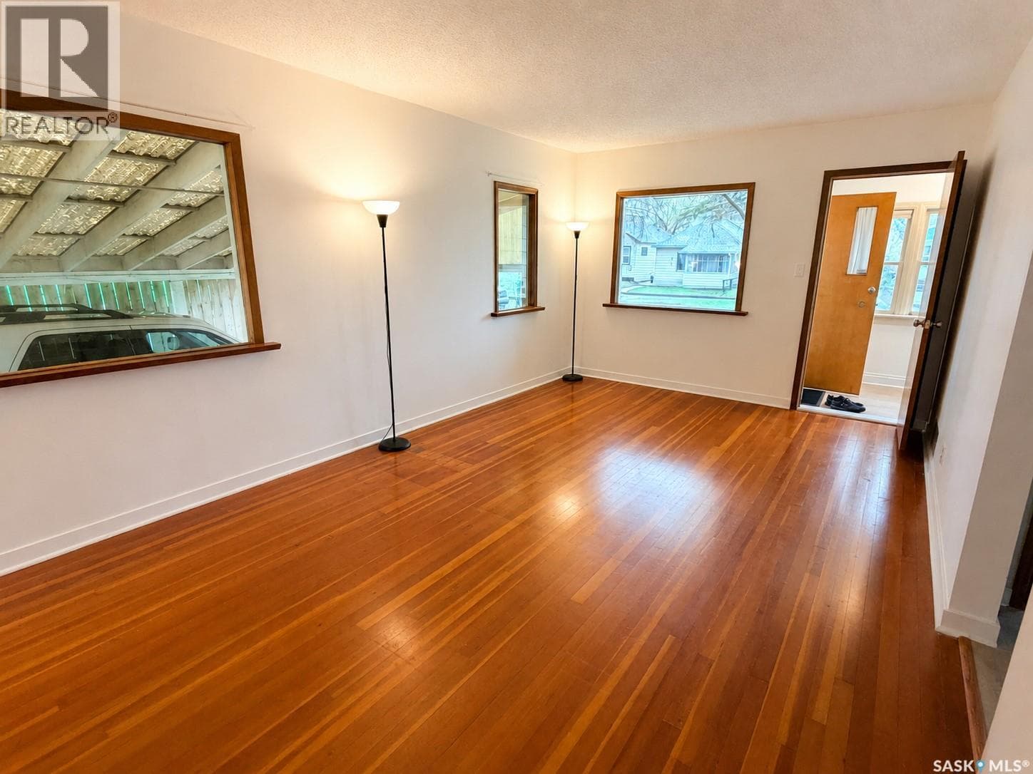 828 I AVENUE S — photo 4