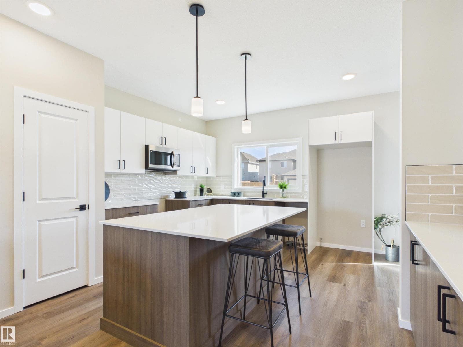 55 SERENO LN