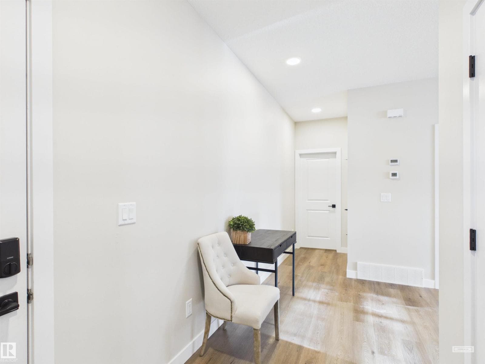 3 EMERSON LD — photo 2