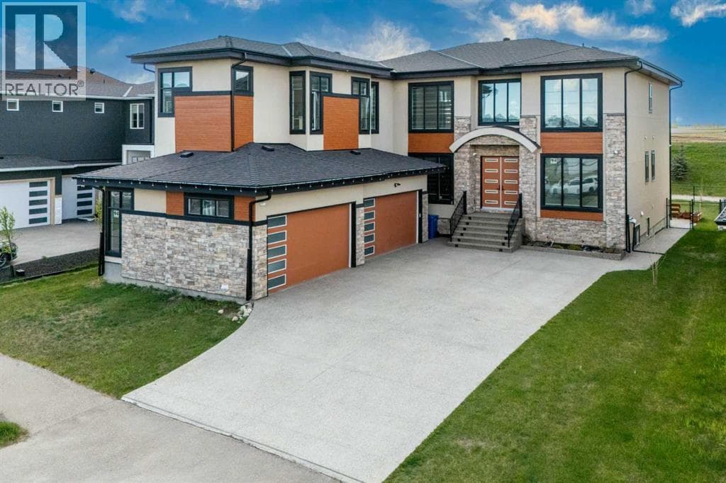 94 Trinity Road NE