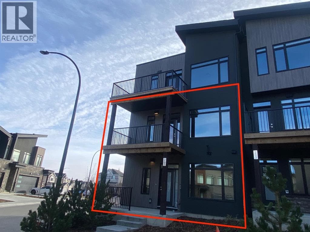 261 Royal Elm Road NW — photo 3