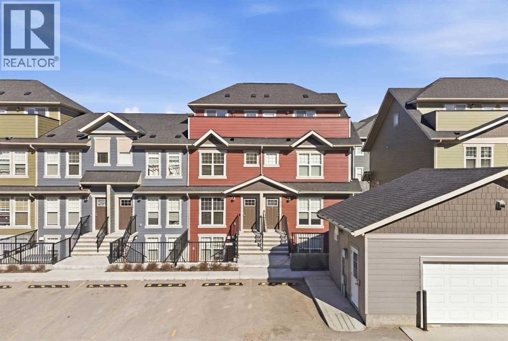 340 Cranbrook Square SE