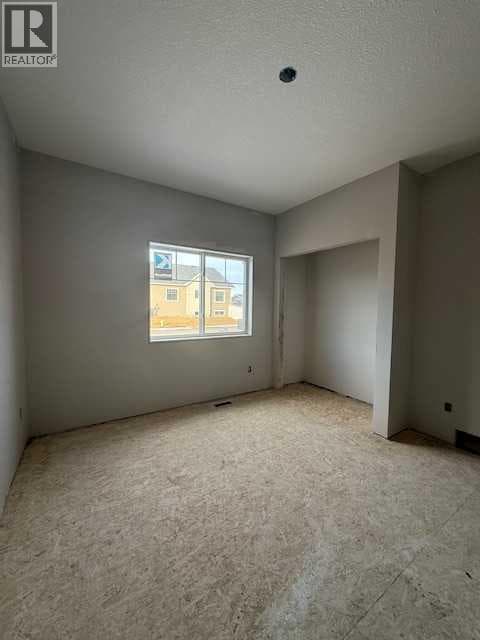 3 Gray Close — photo 4