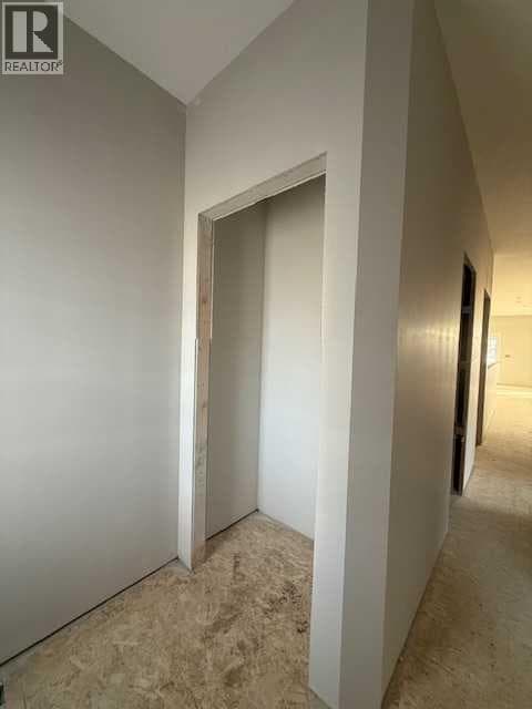 3 Gray Close — photo 2