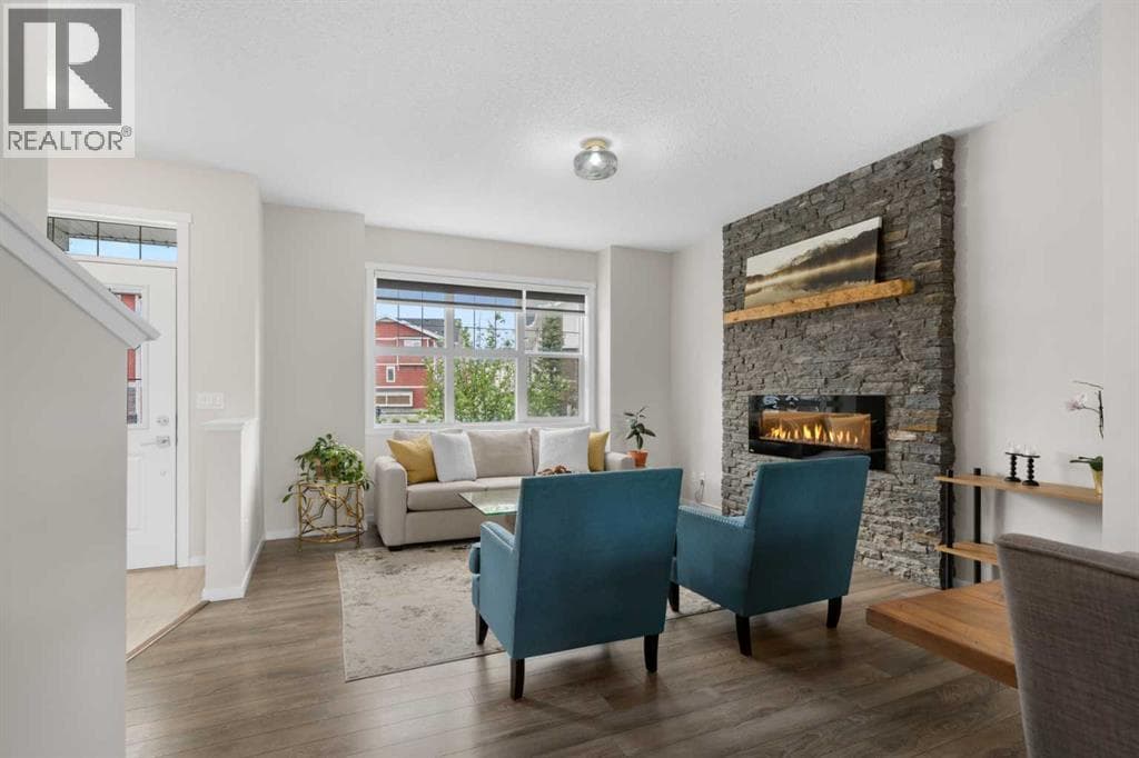 114 Auburn Meadows Avenue SE — photo 3