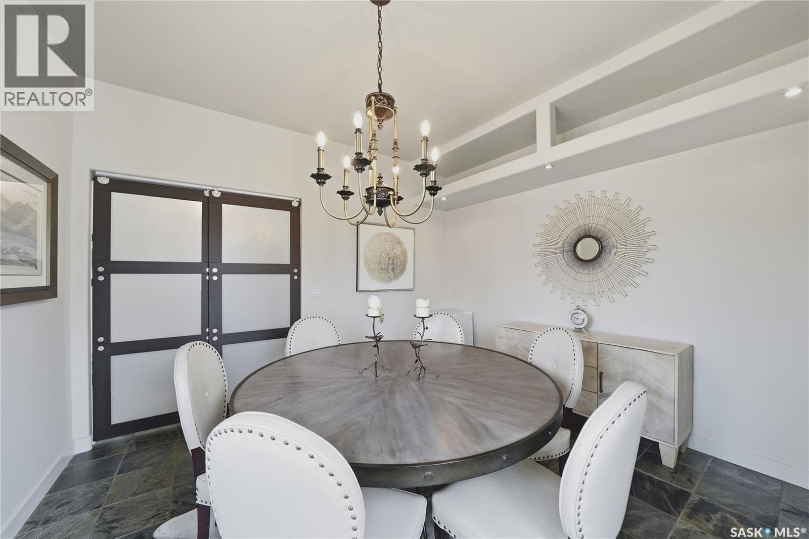 735 Wright CRESCENT — photo 4