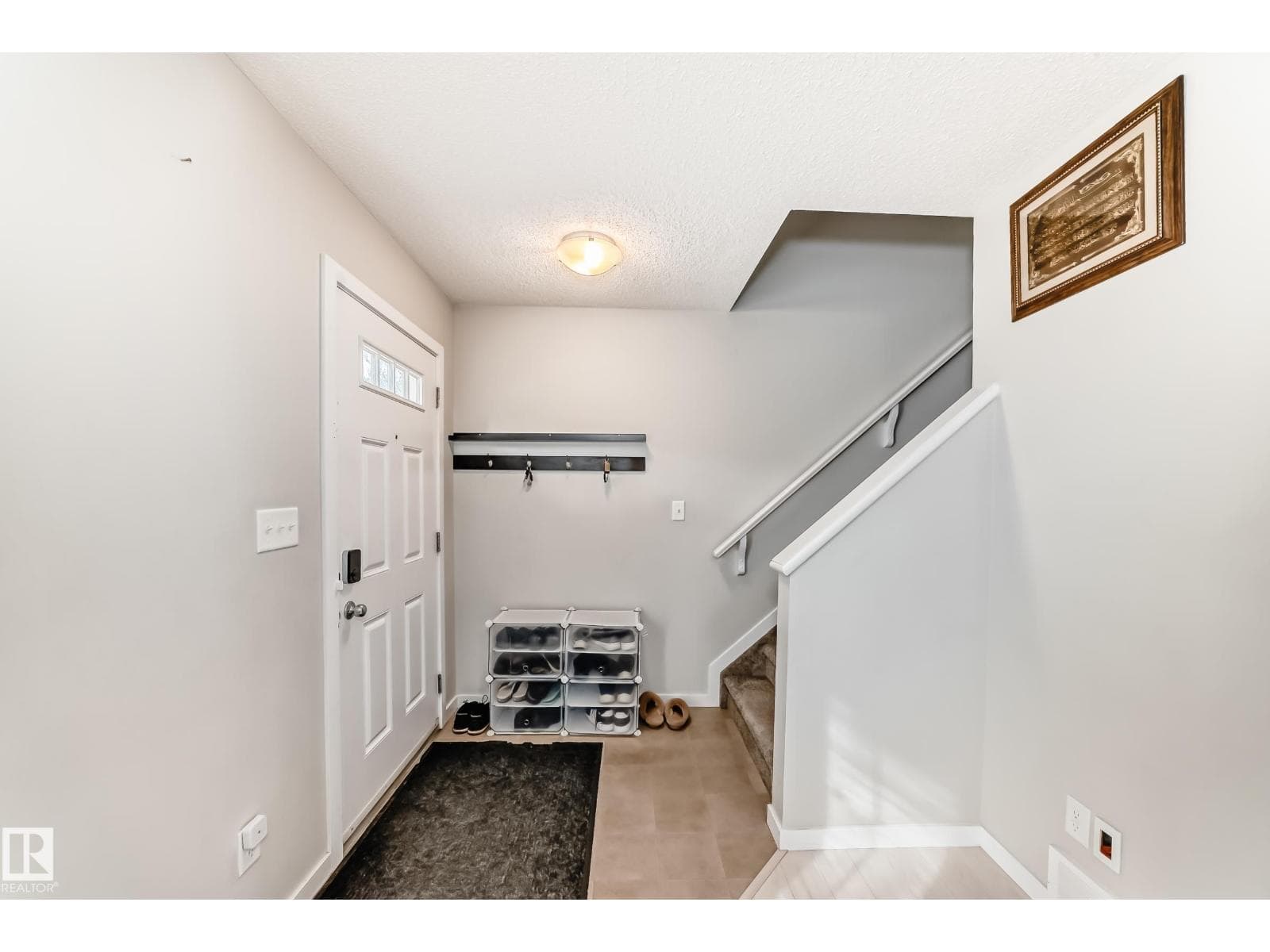 328 WATT BV SW — photo 3