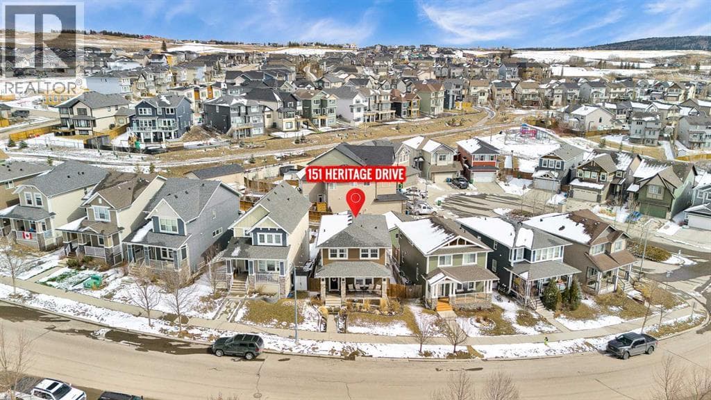 151 Heritage Drive — photo 3