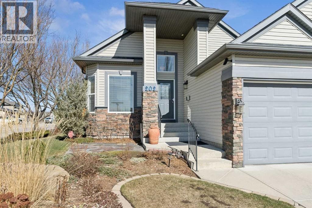 202 Tusslewood Terrace NW — photo 2