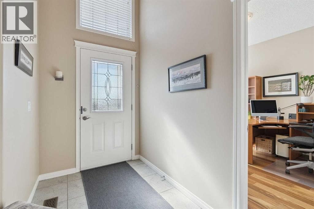 202 Tusslewood Terrace NW — photo 4