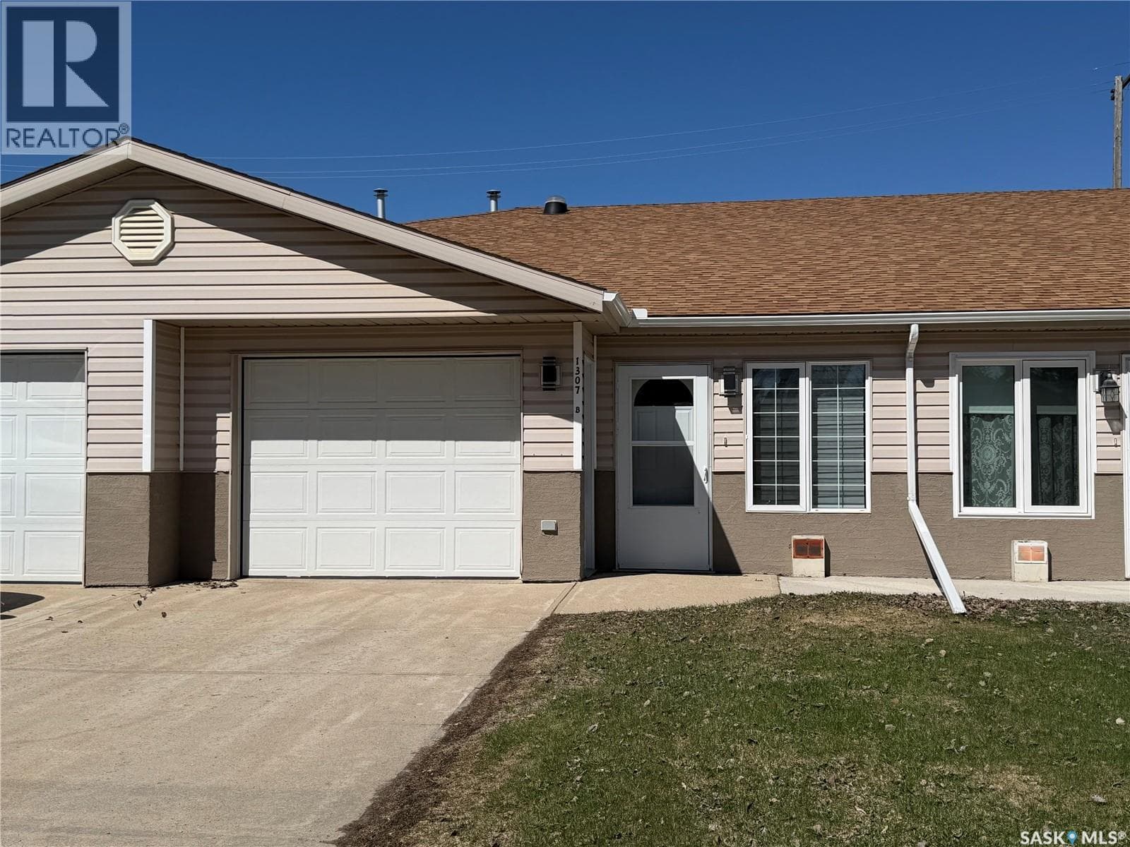 B 1307 98th STREET