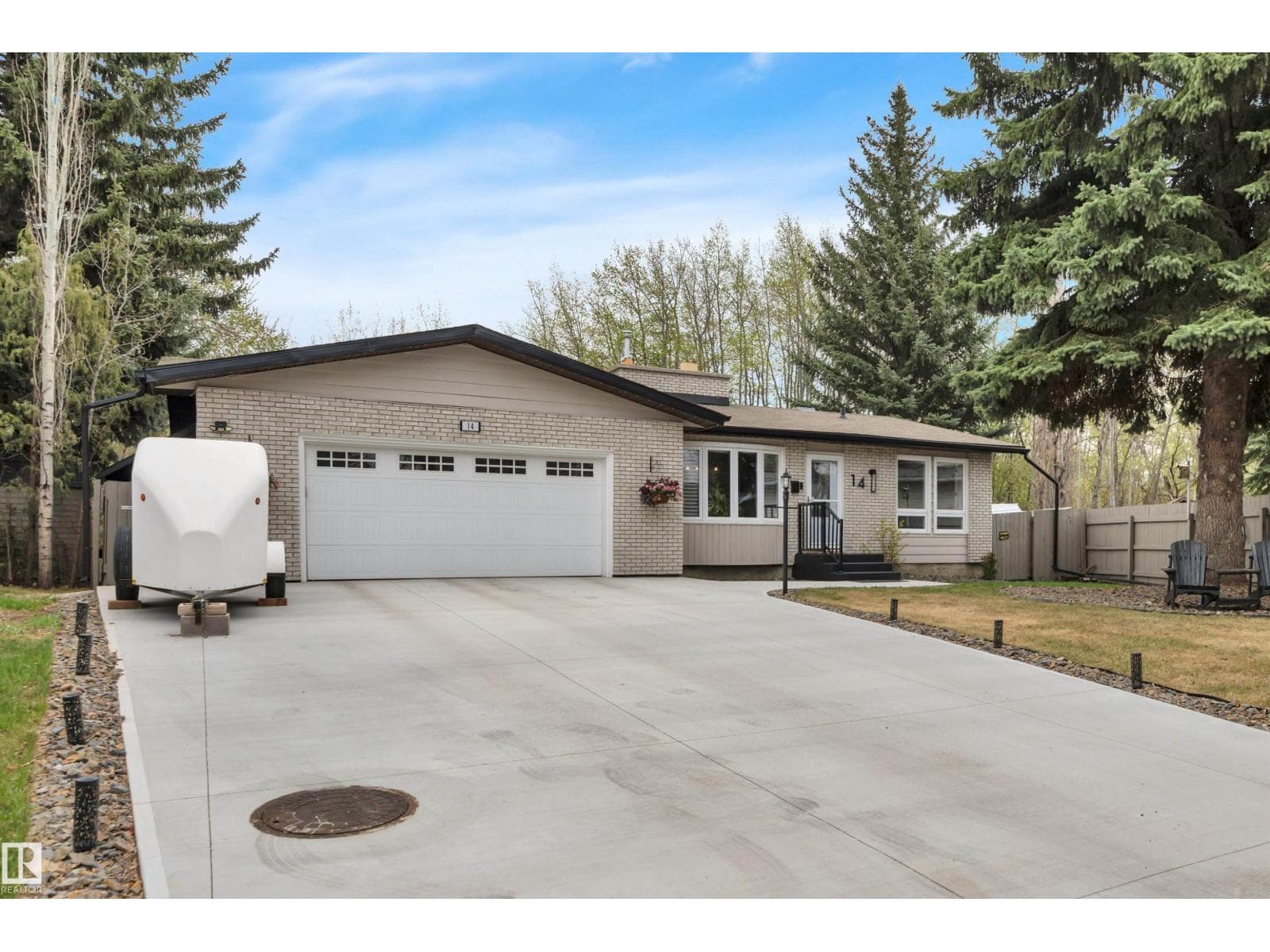 14 ASH PL — photo 4