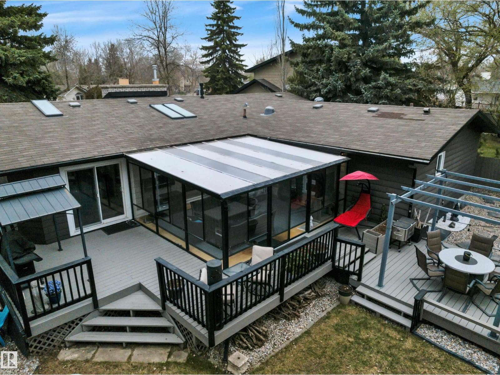 14 ASH PL — photo 5