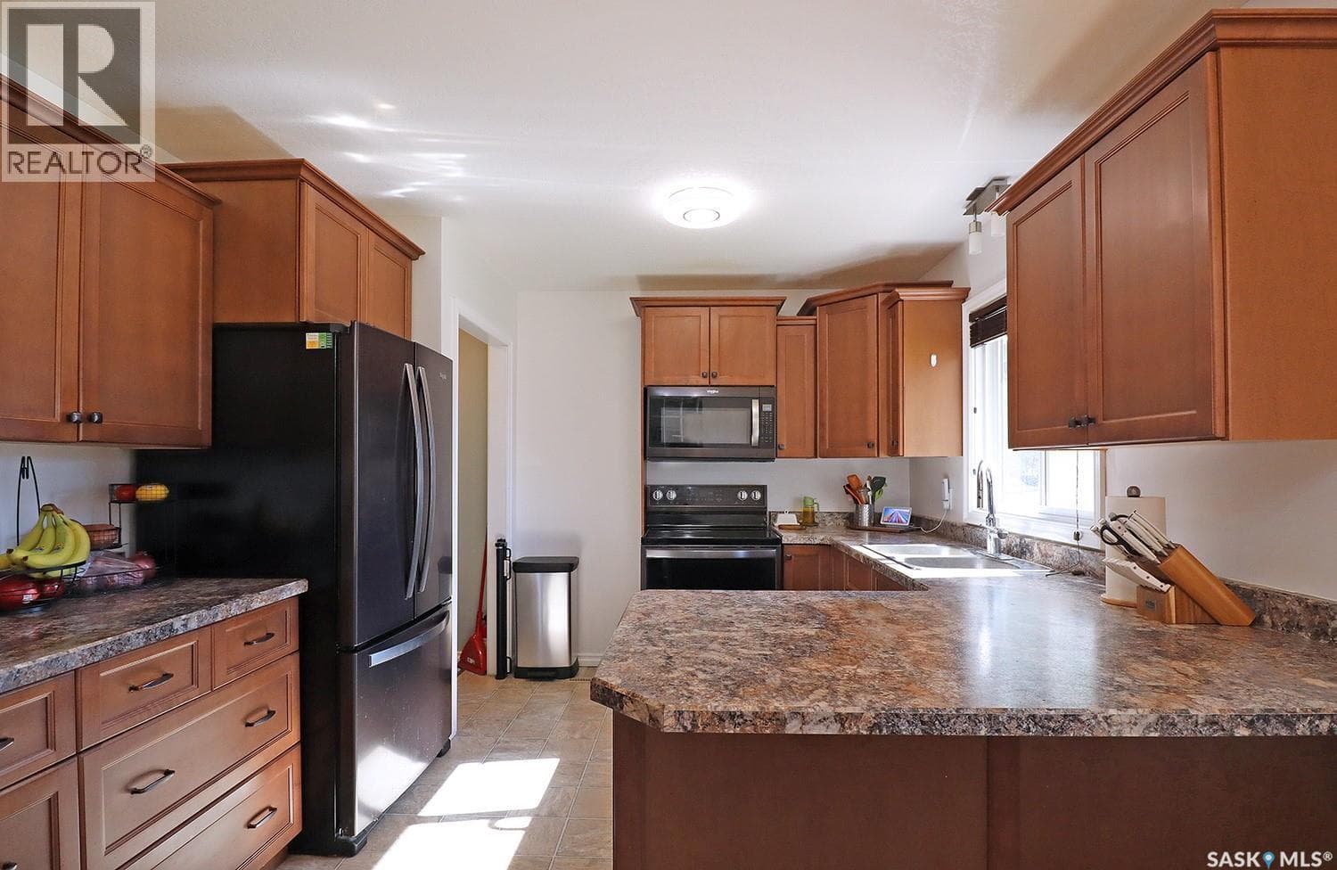 59 Alexandra AVENUE — photo 4