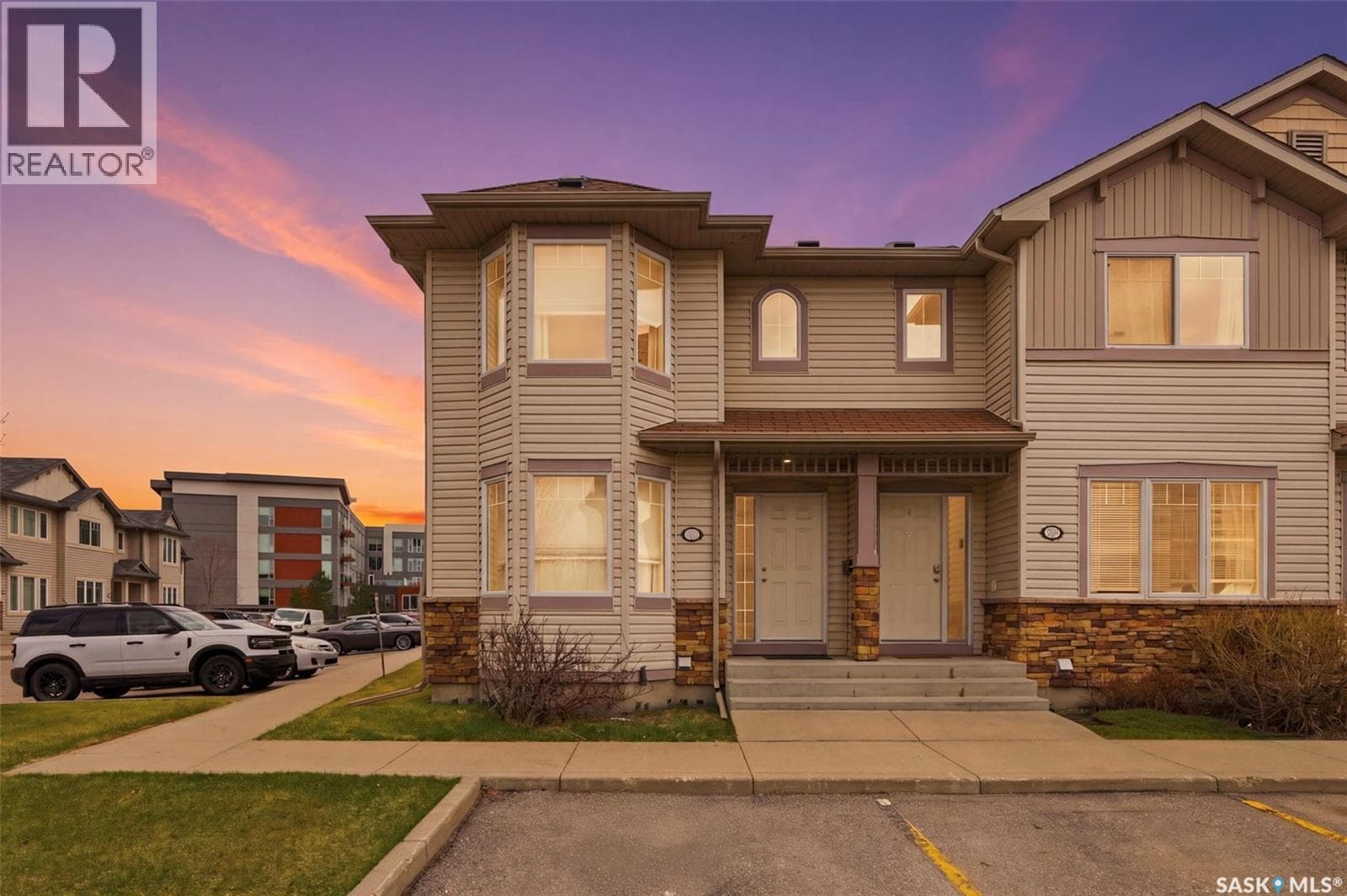 119 303 Slimmon PLACE