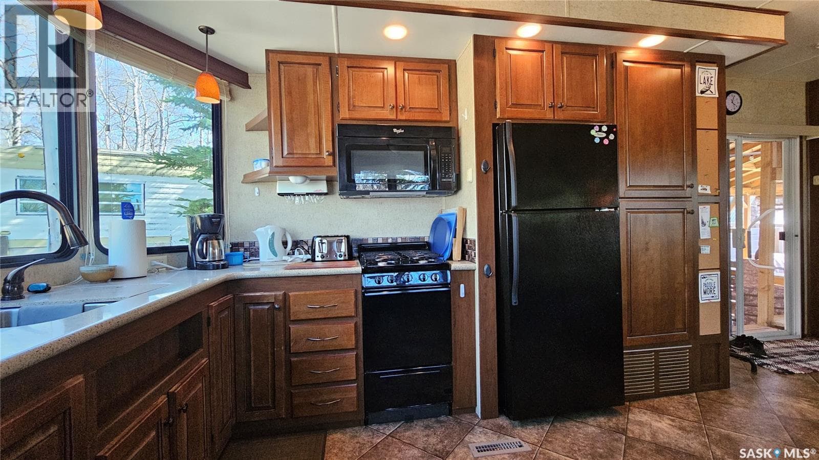 29 Poplar Beach Resort Village — photo 4