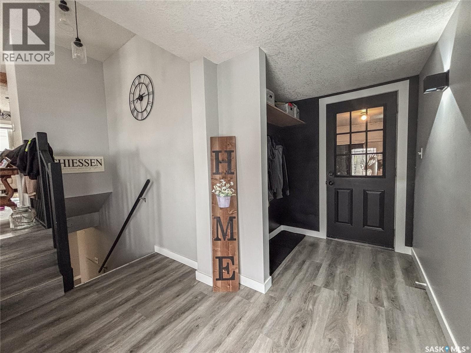 812 Qu'appelle STREET — photo 2