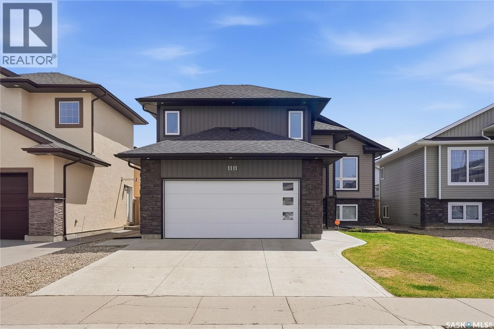 1111 Evergreen BOULEVARD