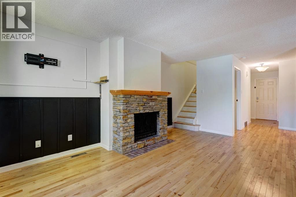 105, 200 Three Sisters Drive — photo 4