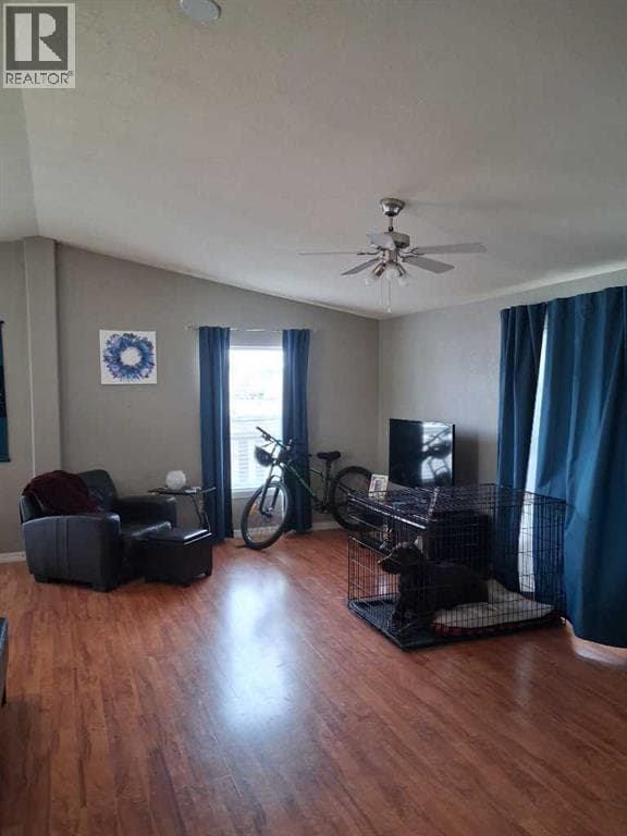 414 Conductor Boulevard — photo 4
