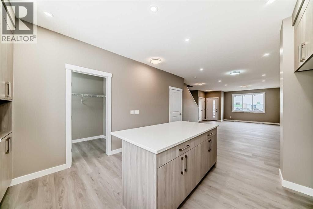 116 Belvedere Park SE — photo 4