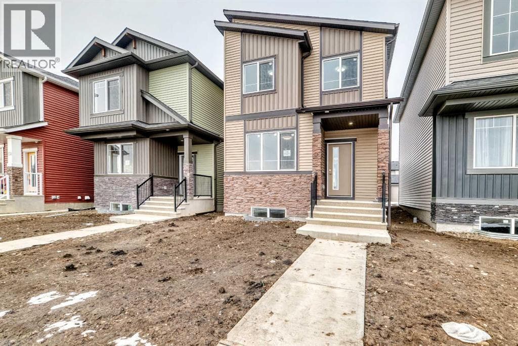 116 Belvedere Park SE — photo 2