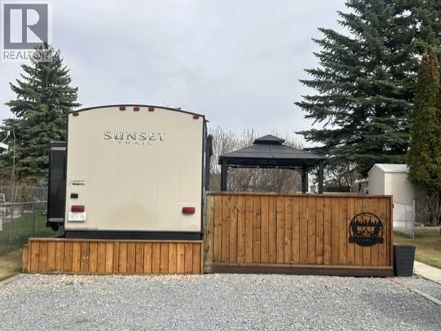 187 2540 TWP 353 — photo 2