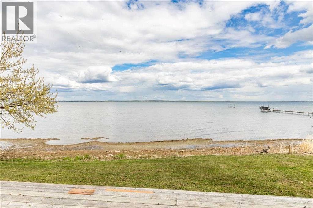 19 Lakeshore Drive