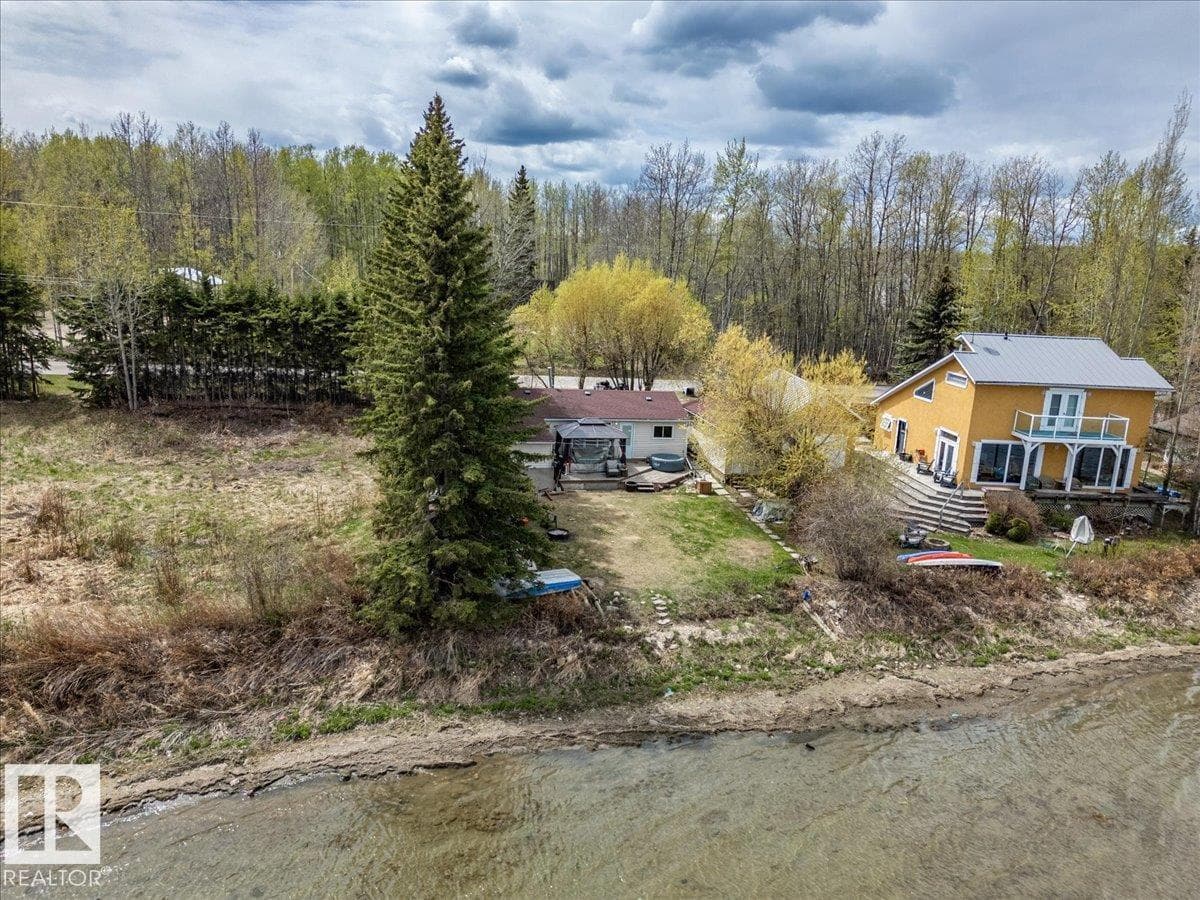 125 Poplar Bay Dr