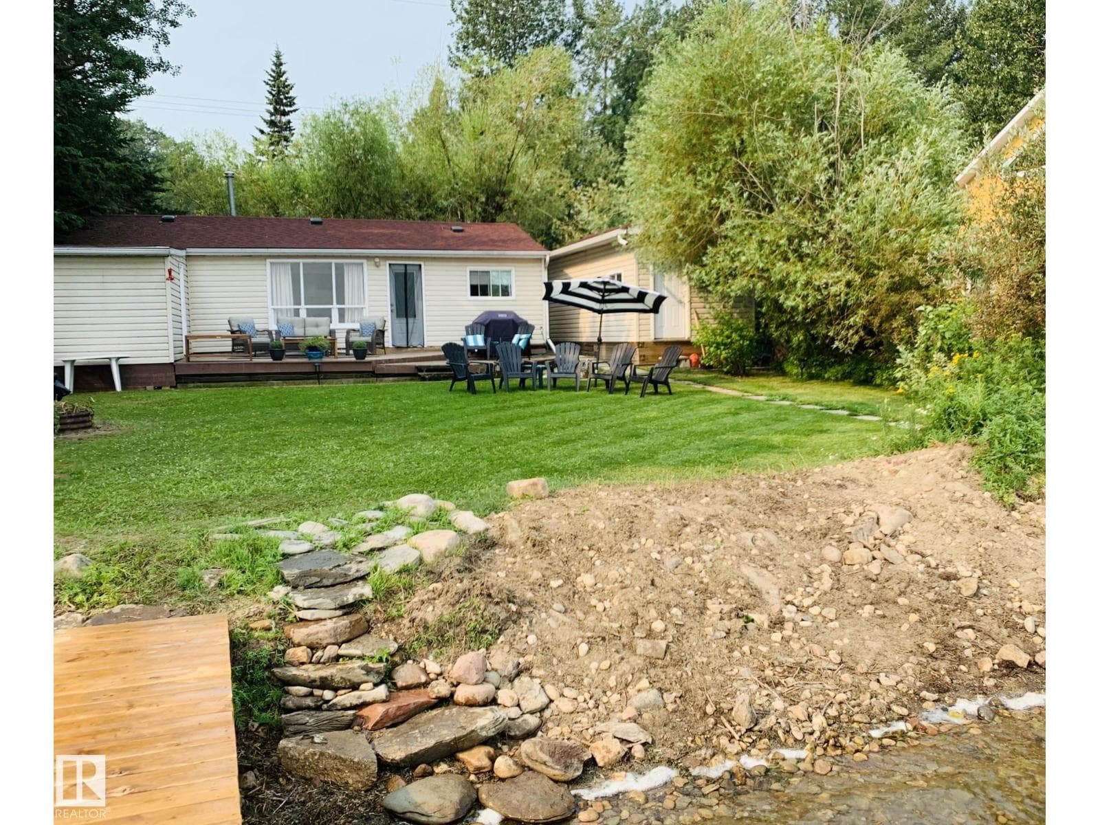 125 Poplar Bay Dr — photo 3