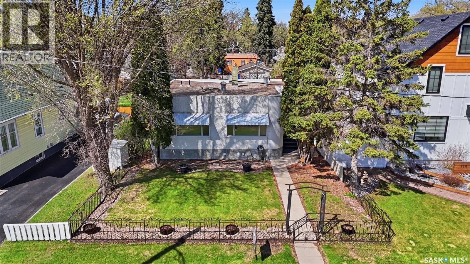 721 H AVENUE S — photo 2