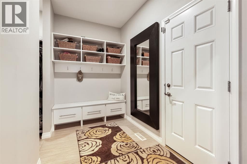 370 Magnolia Heath SE — photo 5