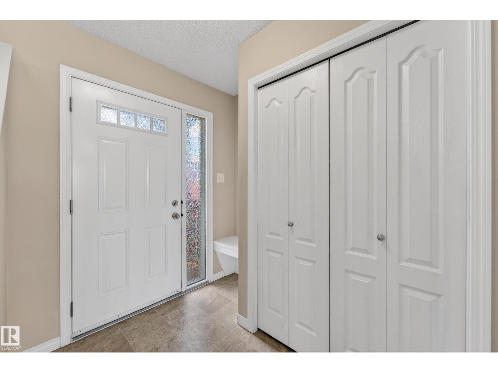 1731 55 ST SW — photo 4