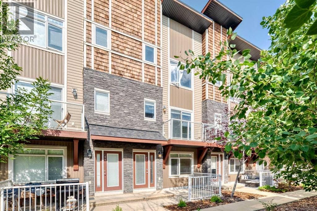 606 Skyview Point Place NE — photo 3