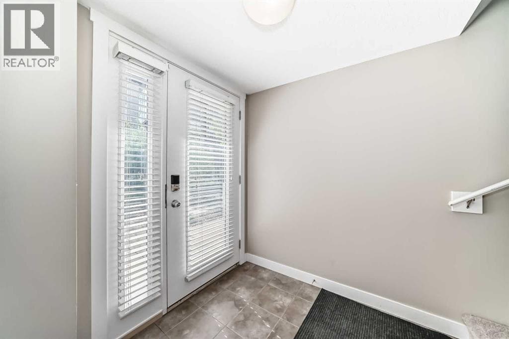 606 Skyview Point Place NE — photo 4