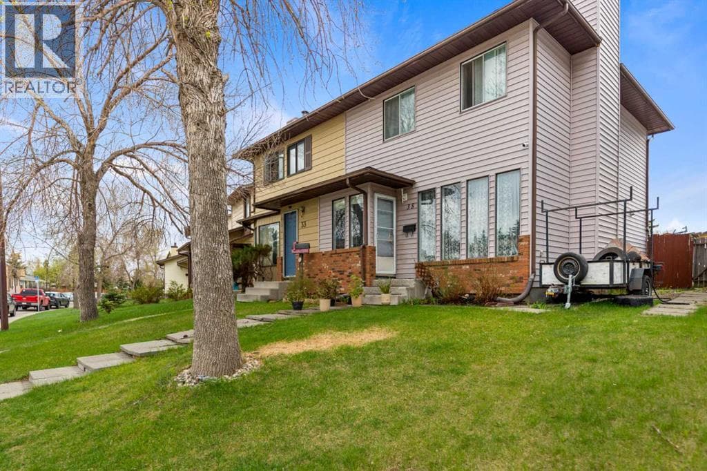 35 Templemont Drive NE — photo 2