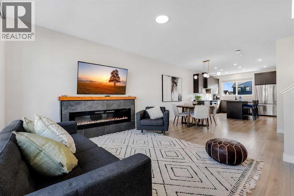 231 Lavender Manor SE — photo 3
