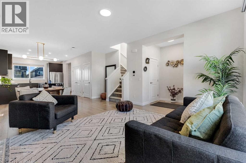 231 Lavender Manor SE — photo 4