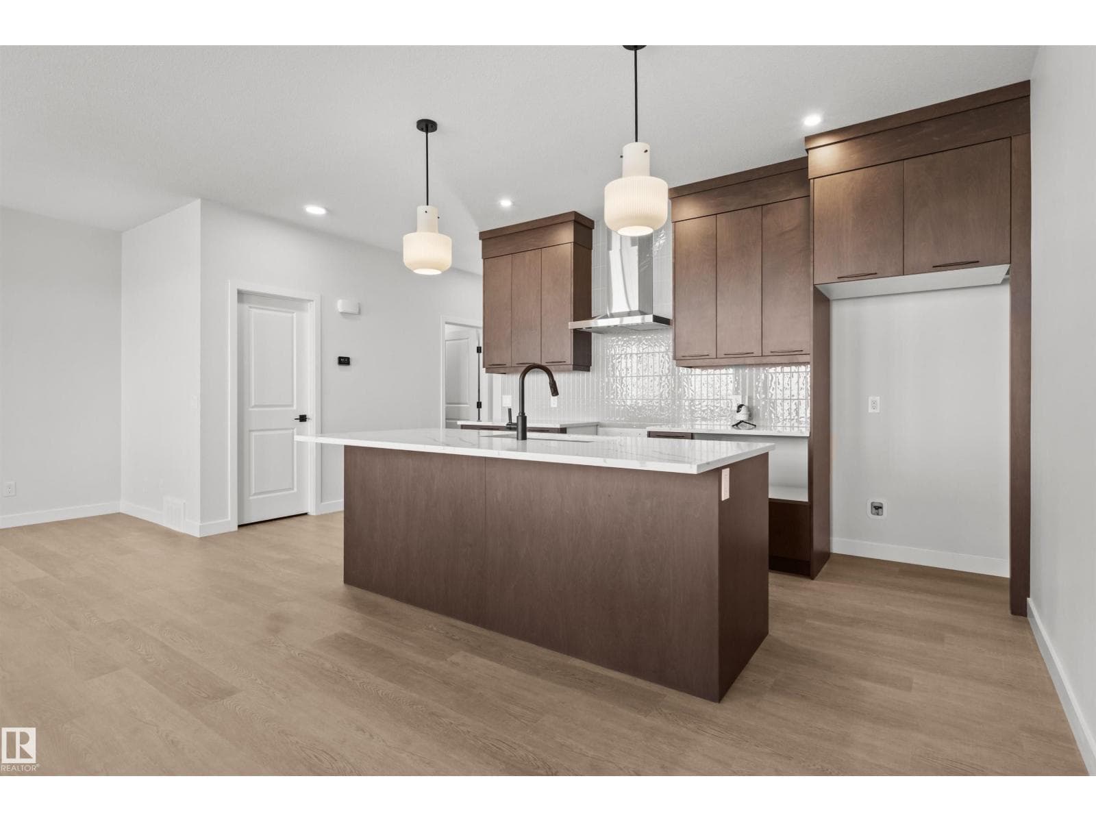 3408 126 ST SW — photo 4