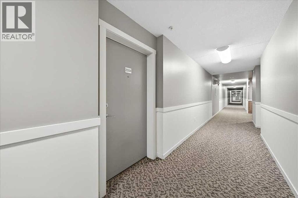 2308, 181 Skyview Ranch Manor NE — photo 2