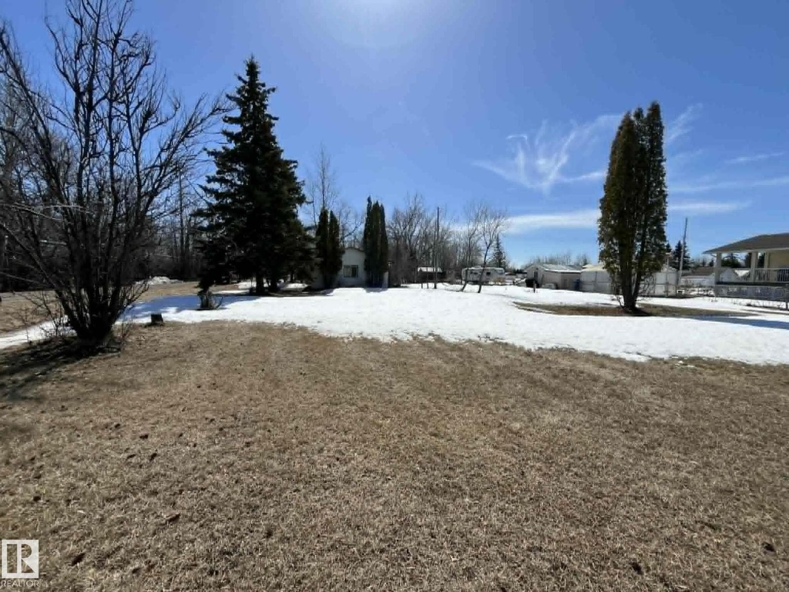 4901 50 Ave