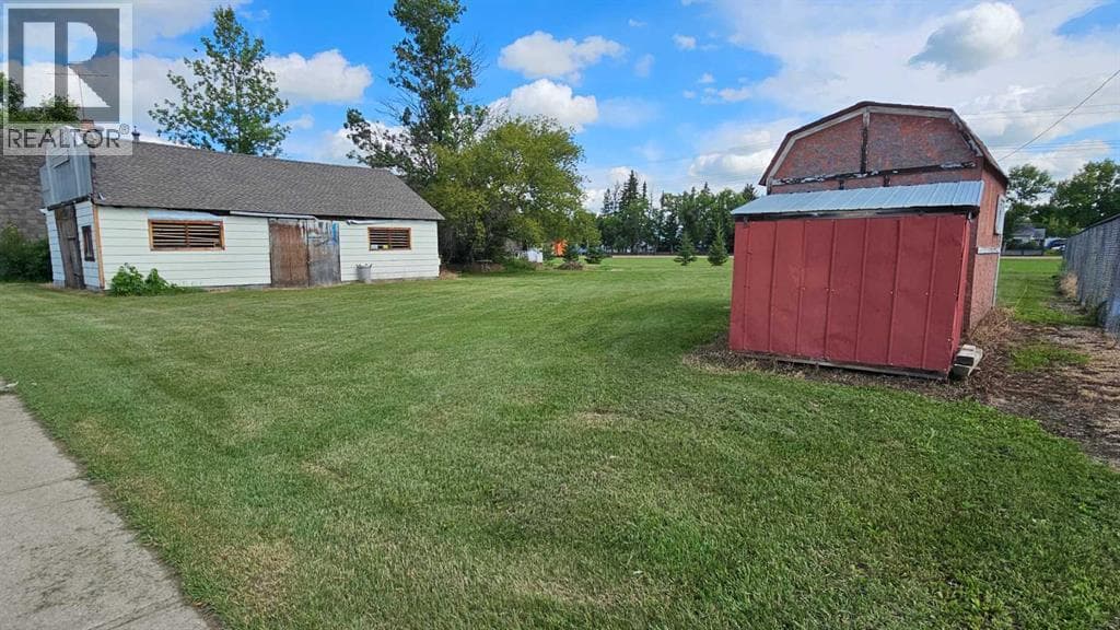 109 1 Street E — photo 5