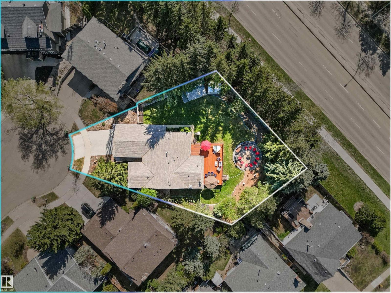 7 WESTVIEW PL — photo 2