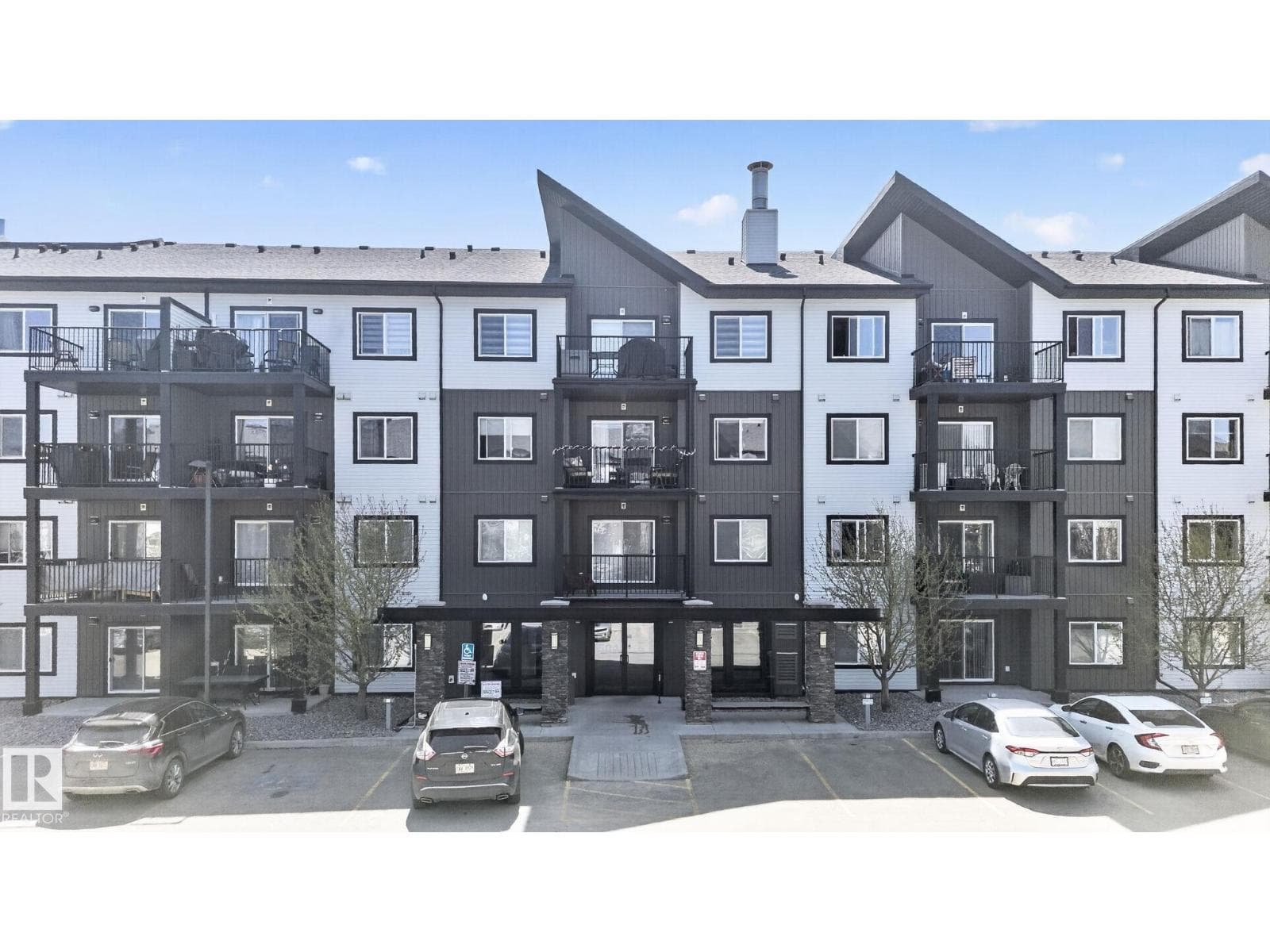 #424 504 ALBANY WY NW — photo 2