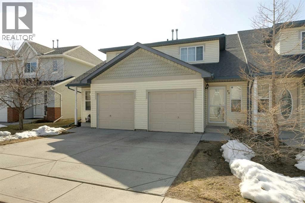 39 Country Village Circle NE — photo 2